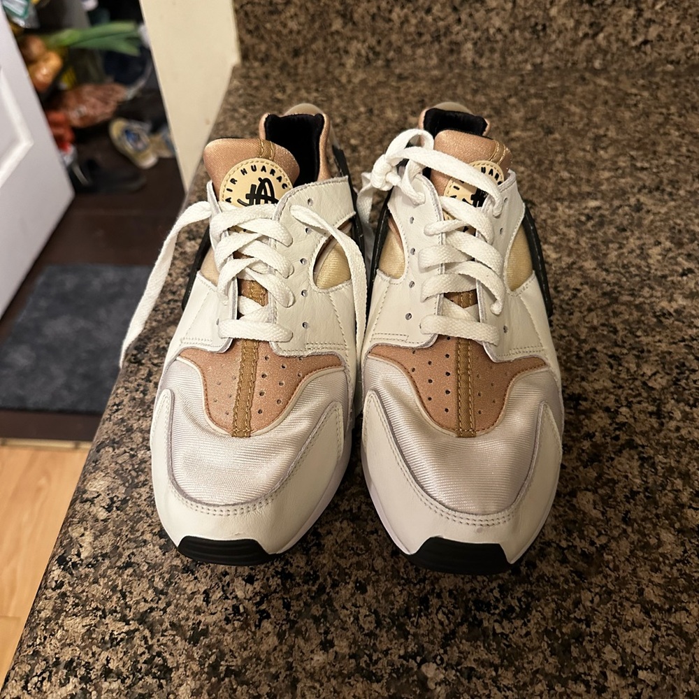 Nike sneakers great condition